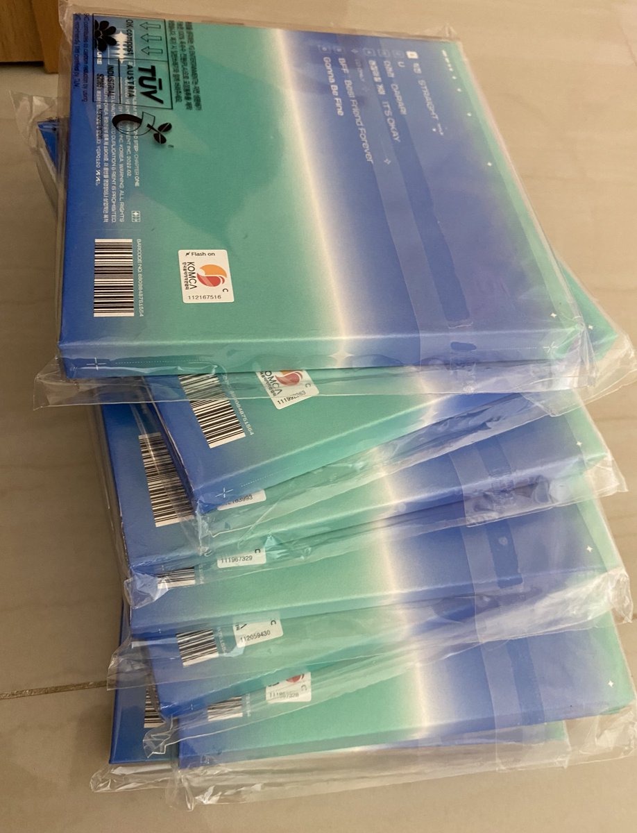 pls rt 

treasure second step : digipack ver. 
💚 350 / เก็บปลายทาง 390 
📦ค่าส่ง อัลบั้มละ 60 บั้มต่อไป+20 
📌 สุ่มเวอร์นะคะ มีการ์ดแถมจากเว็บค่ะ 

ปล. ของเพื่อนเจย์นะคะ ของเจย์มาเดือนพค. ค่ะ 
#ตลาดนัดเด็กสมบัติ #ตลาดนัดtreasure