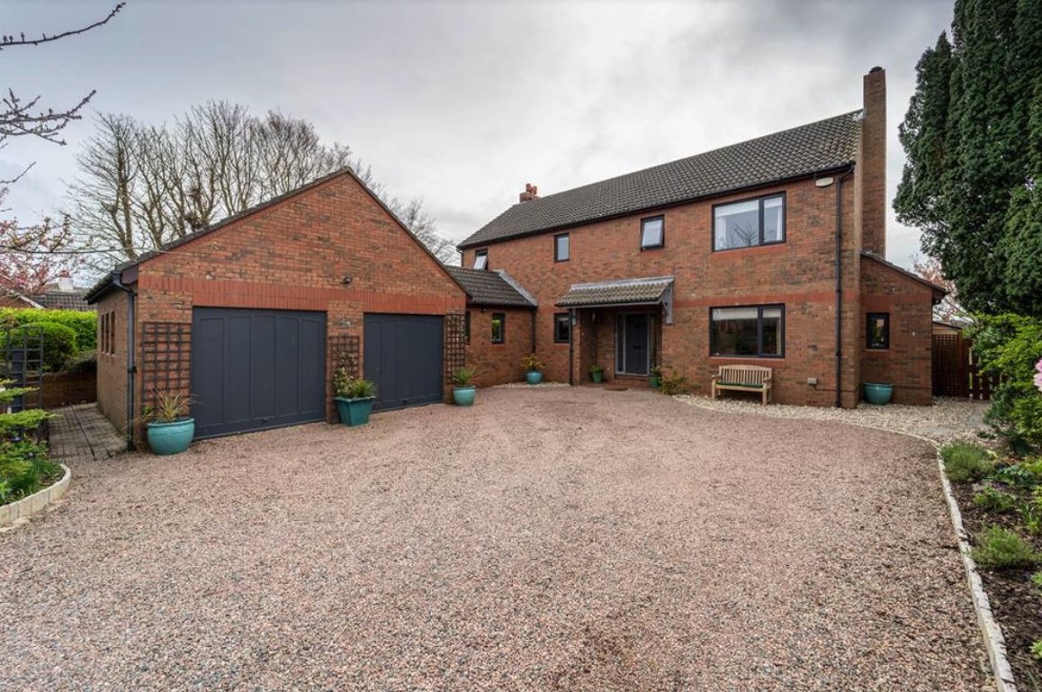 Property News tweet media