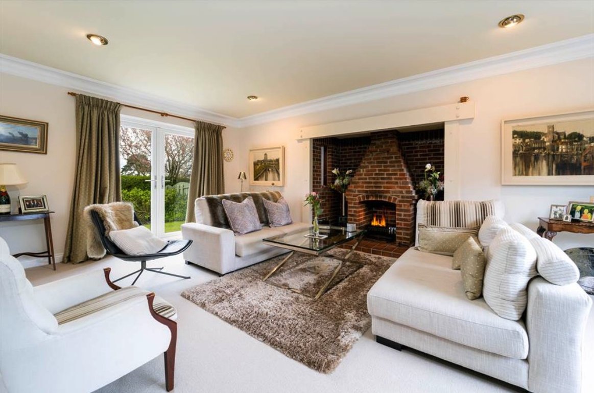 Property News tweet media