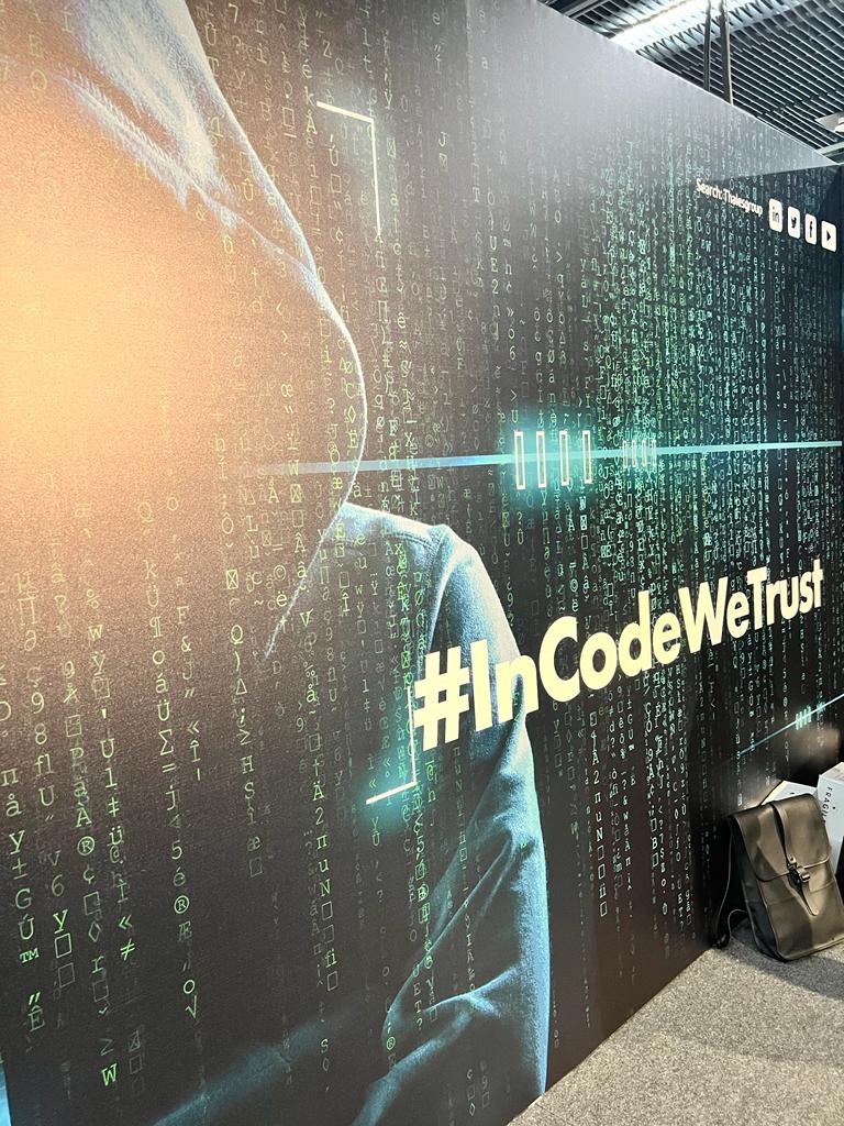 thalesgroup's tweet photo. Nous sommes prêts à vous accueillir sur le stand @thalesgroup #DevoxxFR pour vous parler du #ClouddeConfiance #InCodeWeTrust #CloudEnabler 
 
@ThalesCareers https://t.co/fOjO227U46