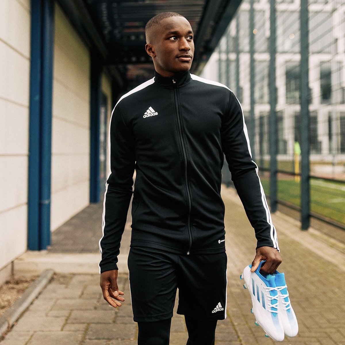 MoussaDiaby_19's tweet photo. Final sprint coming up 👟 #M19🌪️
#XSpeedflow
#adidasFootball #createdwithadidas @adidasfootball #ad https://t.co/nNeUEq6Mf2