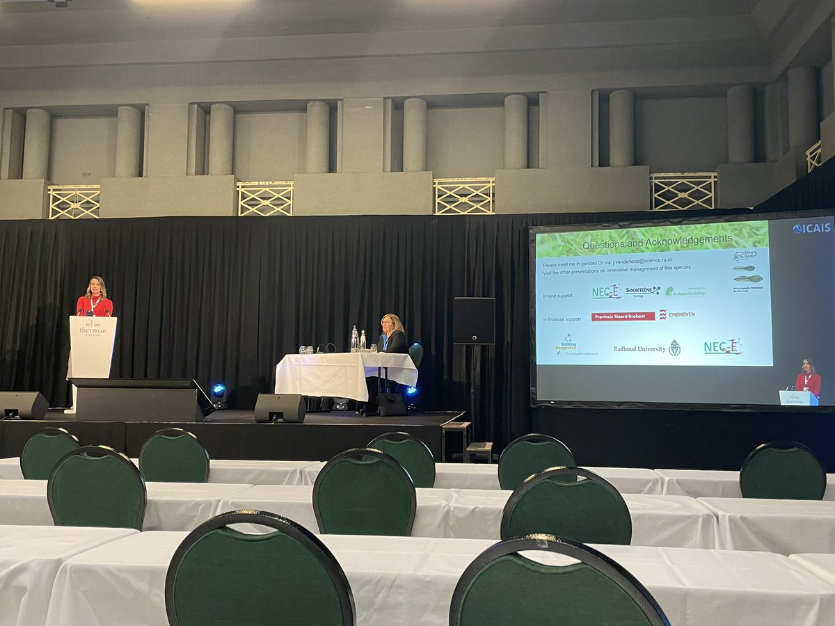 Janneke van der Loop explains how Crassula helmsii impacts the natterjack toad. #ICAIS2022