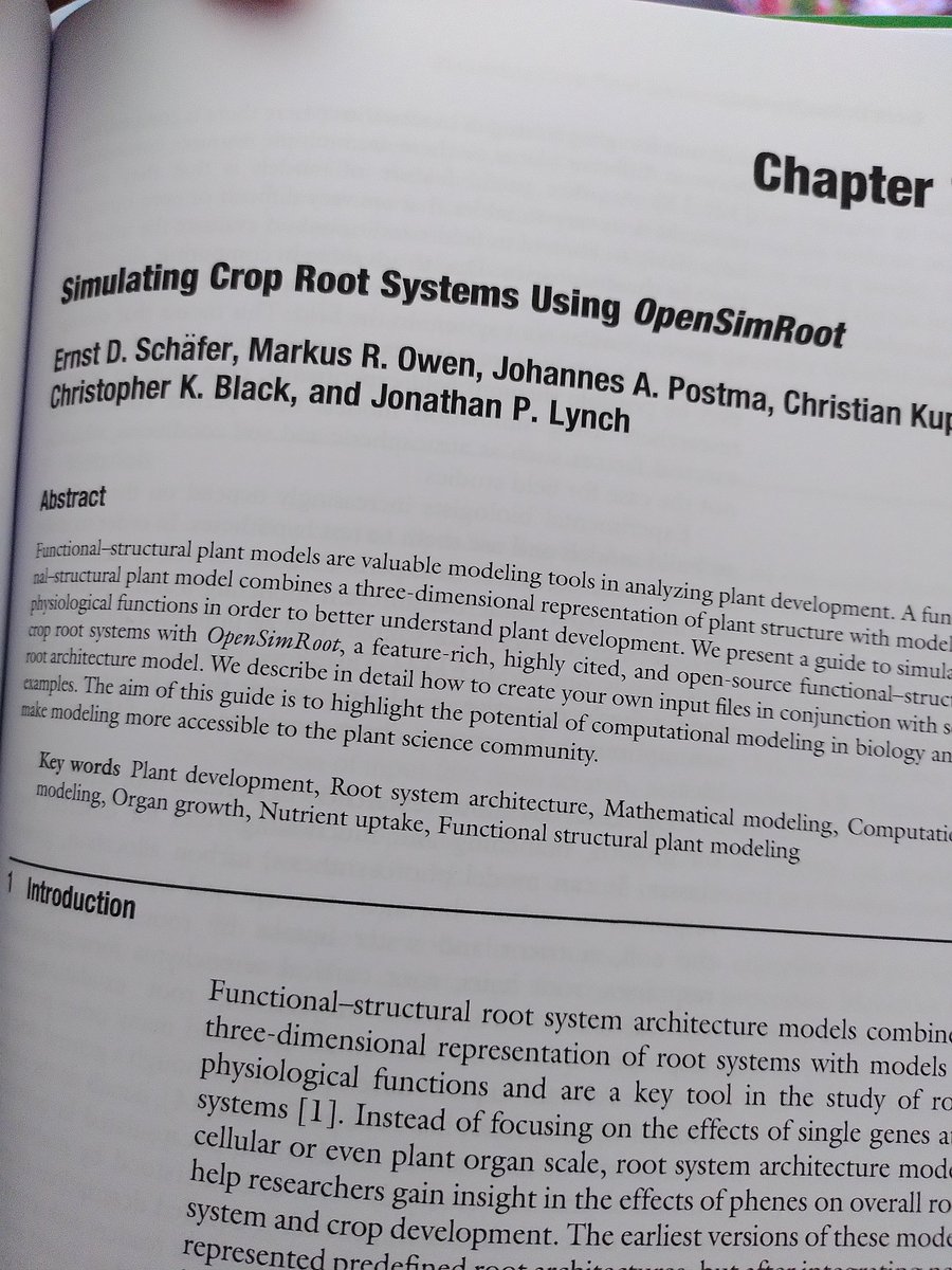 schafer_ernst's tweet image. Received a complimentary physical copy of a book chapter I wrote with @MarkusOwenMMB, @j_a_postma, Christian Kuppe, @infotroph and Jonathan P. Lynch. I think it came out looking really nice! Hope it's useful to all aspiring #OpenSimRoot users!