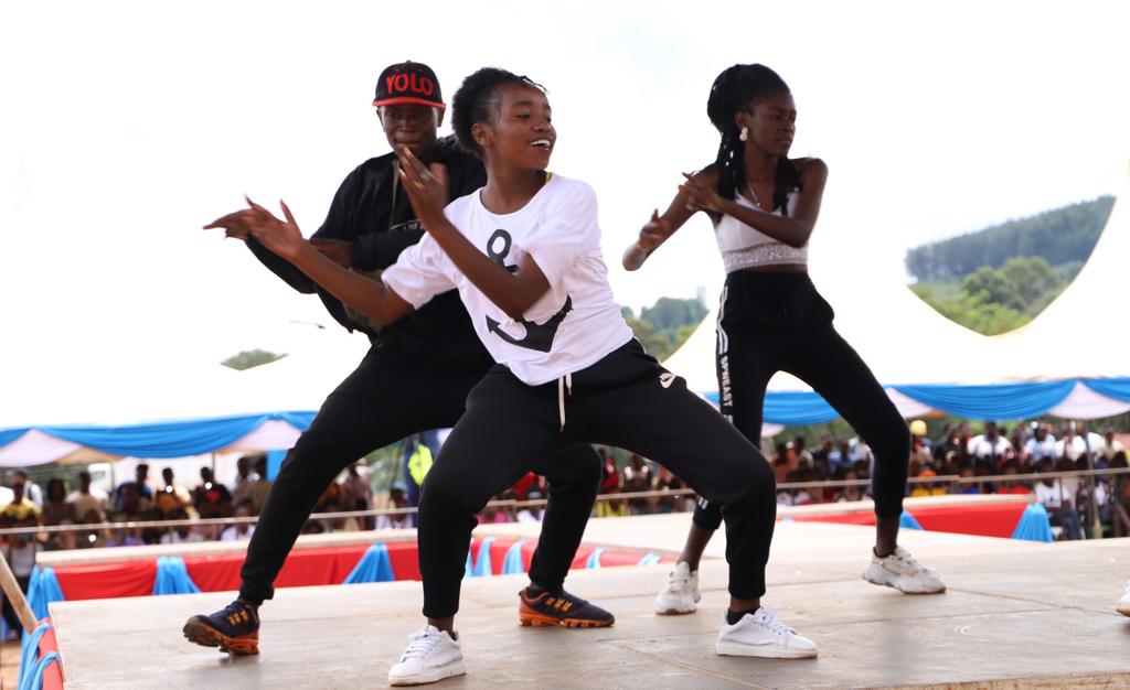 NCIC_Kenya's tweet photo. Today a delegation of @NCIC_Kenya officials led by the CEO @SkitterDr is attending the Kisii University 8th Annual Cultural festival themed, "Youth as Agents of Peace, Inclusivity &amp; Value based Cultural integration." #ElectionsBilaNoma #LetPeaceWin @KisiiUni @NYS_Ke @moscakenya https://t.co/SOZi6yrRda