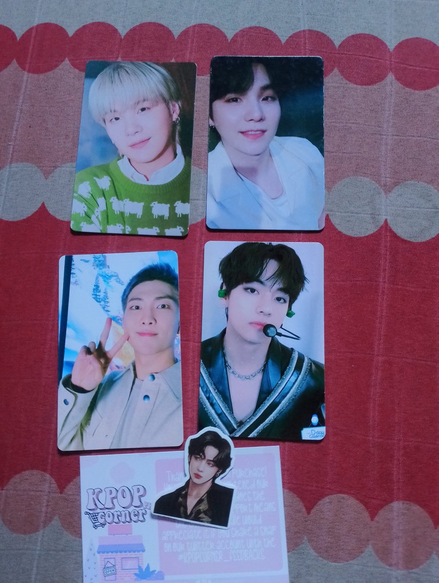 MrCehlos's tweet photo. #KPOPCORNER_FEEDBACKS

Yay! Thank youu @kpopcorner7ph umuwi na yung free mine dicon pcs 💜💜💜

Di man umuwi si yoongi sa dicon pcs. Asa freebies naman siya. Ang gaganda. 😭😭 https://t.co/iZbUYOD8tL
