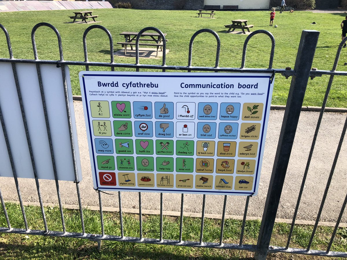 DIASENDteach's tweet image. Aberystwyth, Mon amour! @devschsenco