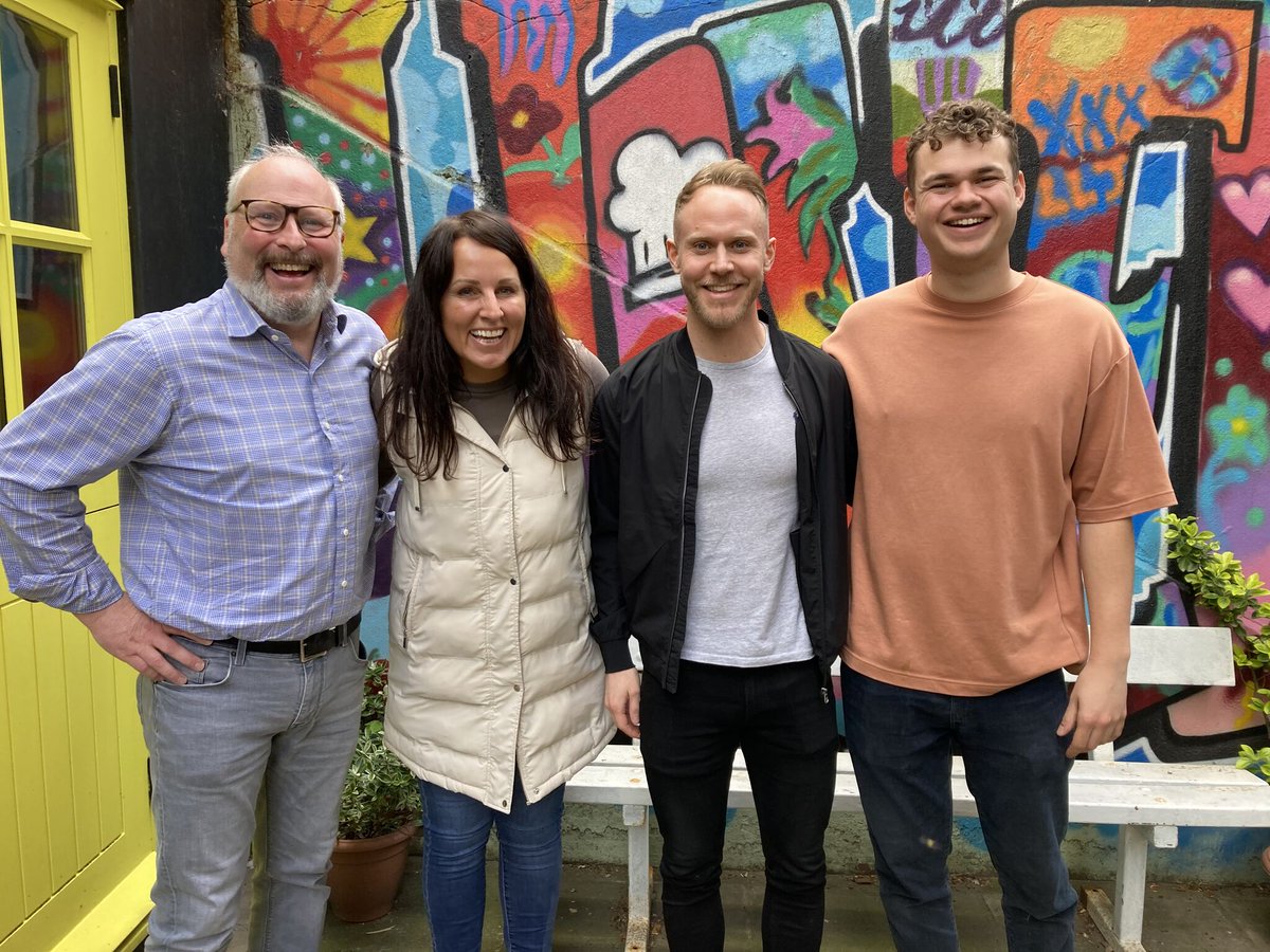 ZurichInsUK's tweet photo. Well done to this bunch for using 1 of their 3 volunteering days to help out at the @AmChurchLondon #soupkitchen on Tottenham Court Road. Well done to Andrew Wood, Janice Blackmore-Wood, Joe Hankins and William Axcell #lovezct #volunteers #lifeatzurich @ZCTrust https://t.co/J4T3xtfBKd