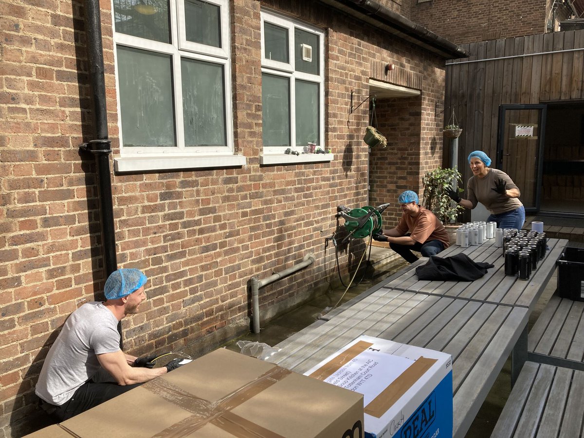 ZurichInsUK's tweet photo. Well done to this bunch for using 1 of their 3 volunteering days to help out at the @AmChurchLondon #soupkitchen on Tottenham Court Road. Well done to Andrew Wood, Janice Blackmore-Wood, Joe Hankins and William Axcell #lovezct #volunteers #lifeatzurich @ZCTrust https://t.co/J4T3xtfBKd