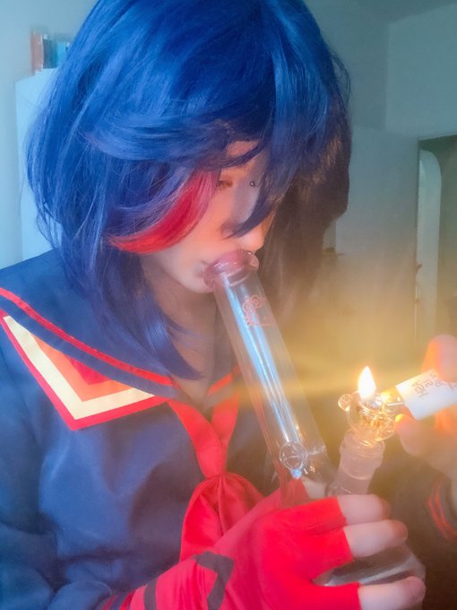 happy 420 i remade that one ryuko pic https://t.co/jTS10W3vei