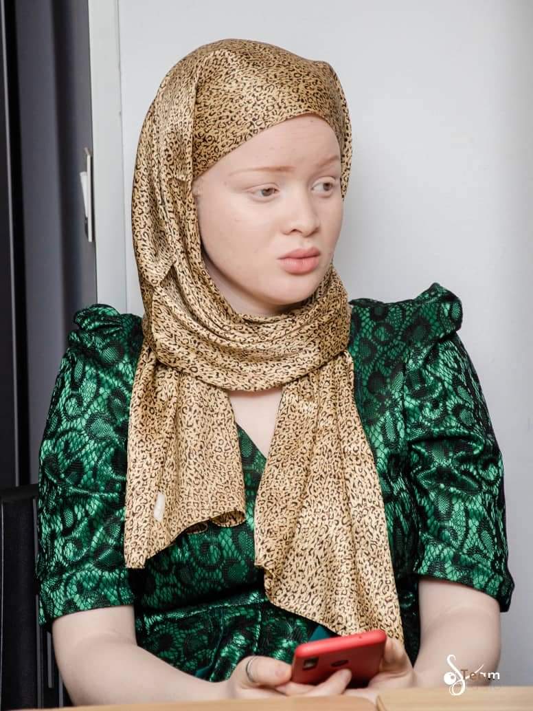 Mlle Aissatou Diallo, ambassatrice de l'Union des Consommateurs de Guinée désormais Chargée de la sensibilisation <a href="/chicmatrice_ast/">Aissatou Dioumo Diallo 🇬🇳</a>