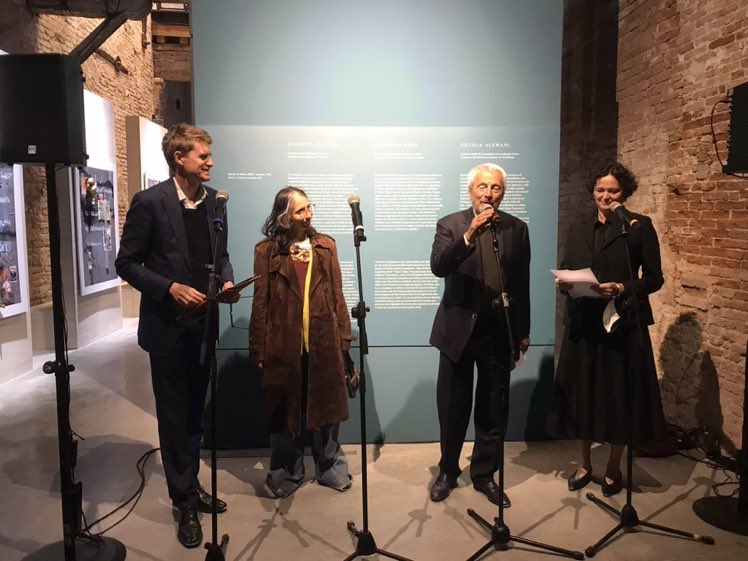 Tristram Hunt (@tristramhuntva) on Twitter photo So energising to join <a href="/SophiaAlMaria/">👁</a> <a href="/ceciliaalemani/">Cecilia Alemani</a> at opening <a href="/V_and_A/">V&A</a> <a href="/la_Biennale/">La Biennale di Venezia</a> Applied Arts Special Pavilion: a brilliant meditation on ‘Tipu’s Tiger,’ coloniality, automatons & algorithms. A masterclass in contemporary responses to the collections #VeniceBiennale So energising to join <a href="/SophiaAlMaria/">👁</a> <a href="/ceciliaalemani/">Cecilia Alemani</a> at opening <a href="/V_and_A/">V&A</a> <a href="/la_Biennale/">La Biennale di Venezia</a> Applied Arts Special Pavilion: a brilliant meditation on ‘Tipu’s Tiger,’ coloniality, automatons & algorithms. A masterclass in contemporary responses to the collections #VeniceBiennale