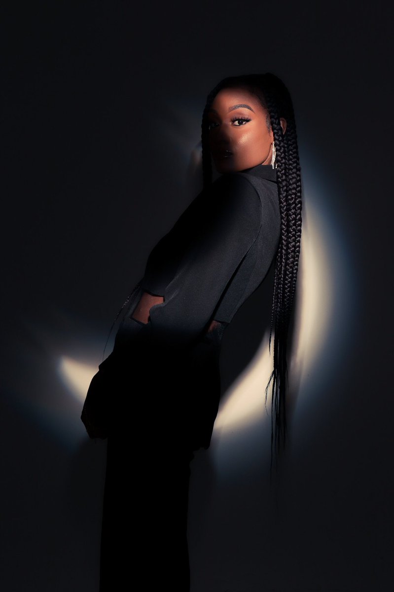 SEBYANDFRIENDS tweet media