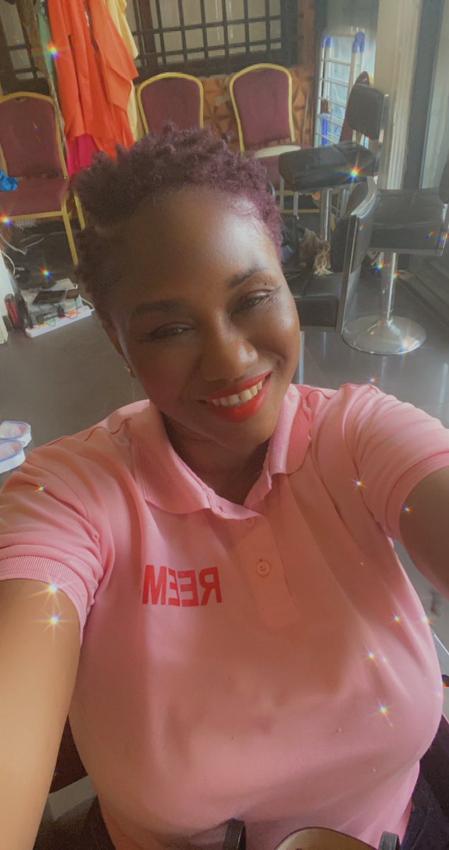ellenkeisterRTS's tweet photo. When you go purple...#WCW #WomenOwnedBusiness #tvradiopersonality🇸🇱 #musicexecutive #Reems #SierraLeone https://t.co/0XuRRC2SeS