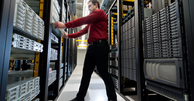 LindaDelbridge's tweet photo. Spurred by rising costs and a scarcity of #COBOL language skills, European enterprises are modernizing #mainframe applications or migrating them to the #cloud. Revenue is up 20% for mainframe migration tool and service providers in Europe. #ISGProviderLens https://t.co/cVAtDb6ST9 https://t.co/ZEUQKh9v8L