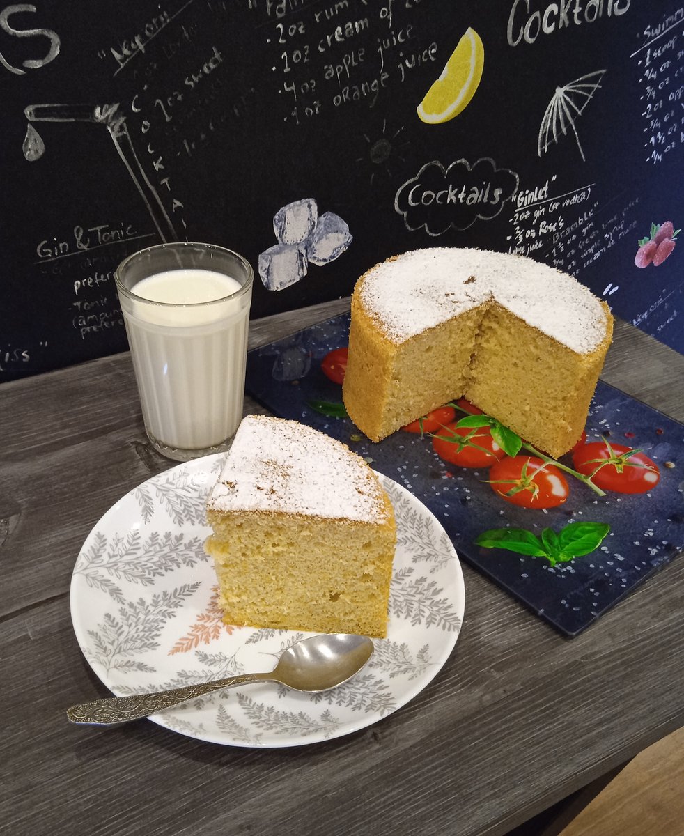 Tvorimir_'s tweet photo. Простой, но невероятно нежный и вкусный бисквит с коньяком.
На самом деле, давно собирался поэкспериментировать со своим привычным рецептом бисквита - сделать его более нежным. И вот, долгожданный момент свершился. Эксперимент удался!
#бисквит #スポンジケーキ #sponge_cake https://t.co/CT3Ldp9dpO