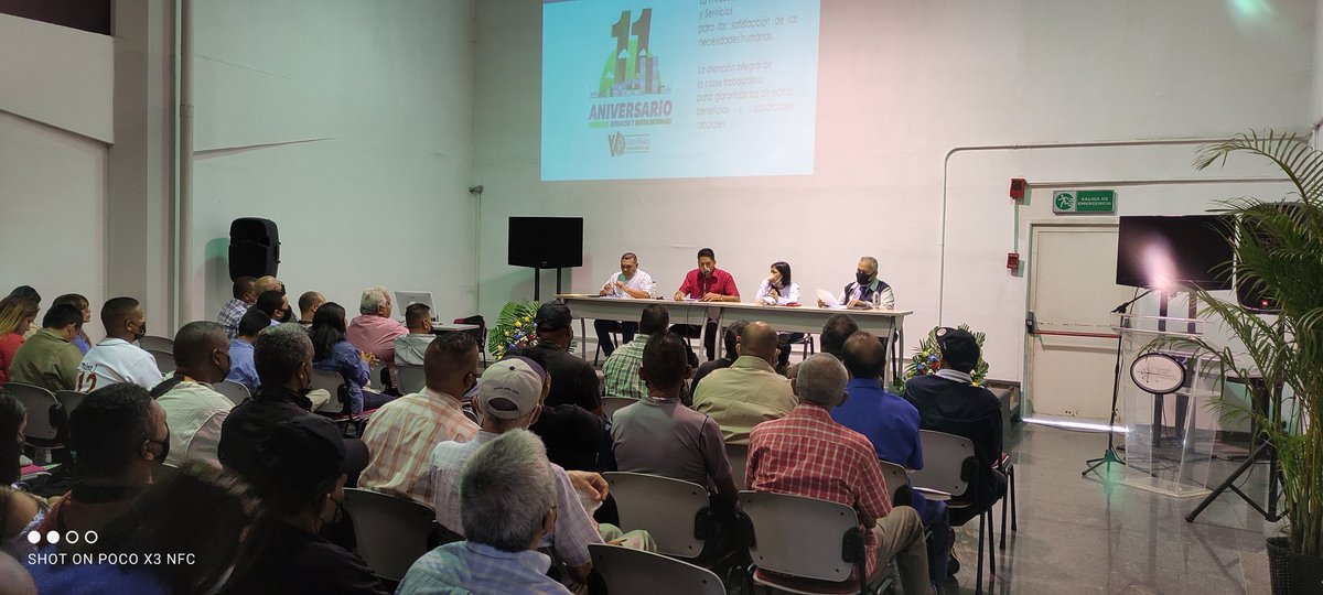 RioCrecido_ven's tweet photo. Desde las instalaciones de la Escuela de Planificación en la Rinconada, 
inicia hoy #20Abr el 1er Encuentro Nacional de las trabajadoras y los trabajadores de la GRAN MISIÓN VIVIENDA VENEZUELA.

@NicolasMaduro
@IMVillarroel1
@Minhvi_Oficial
@torrealbaf
#GMVV
#ManosProductivas https://t.co/G6PJXoBEQw