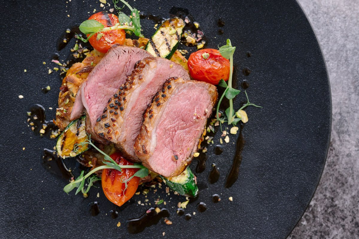 Anyone fancy a midweek treat? 

#springmenu #boroughmarket #londonfood #humpday