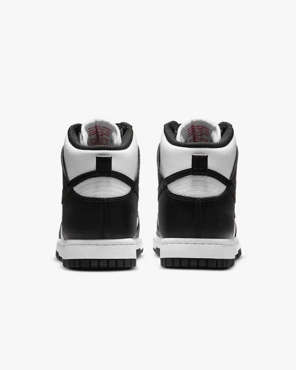 snkr_twitr's tweet photo. ALMOST LIVE: WMNS Nike Dunk High ‘White/Black’

https://t.co/sWEbt1rzHn

#AD https://t.co/86zrsuDMH4