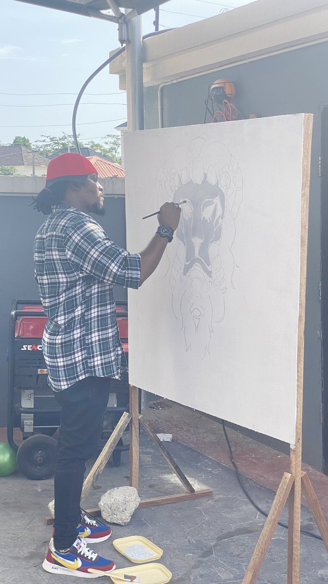 EARL KHUSH tweet media