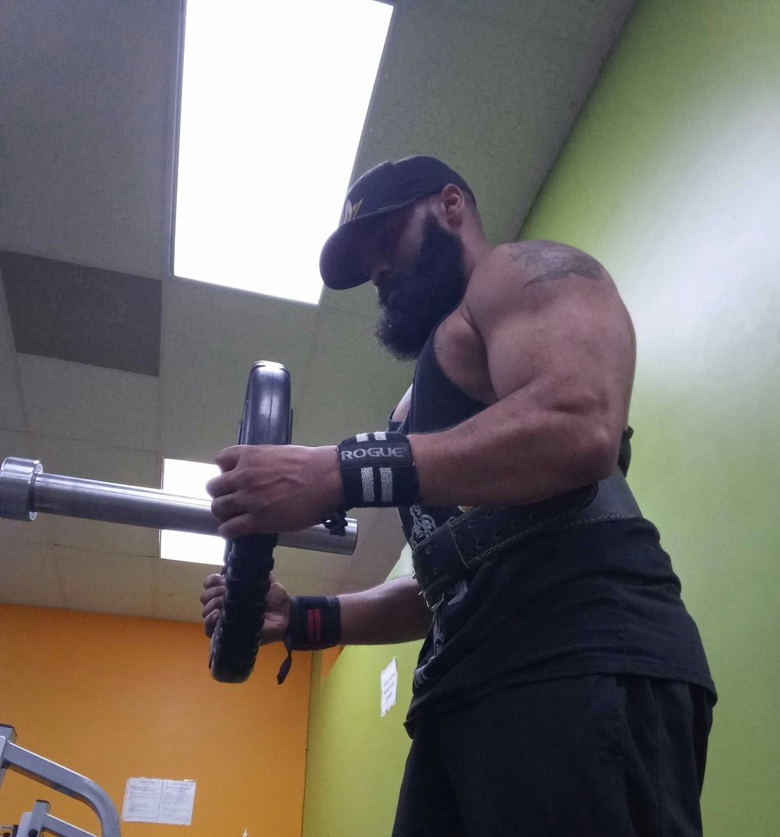 RTCACoachK's tweet photo. Good morning, Go.lift some weights
#Session1of2 https://t.co/EsQYOSJzmq