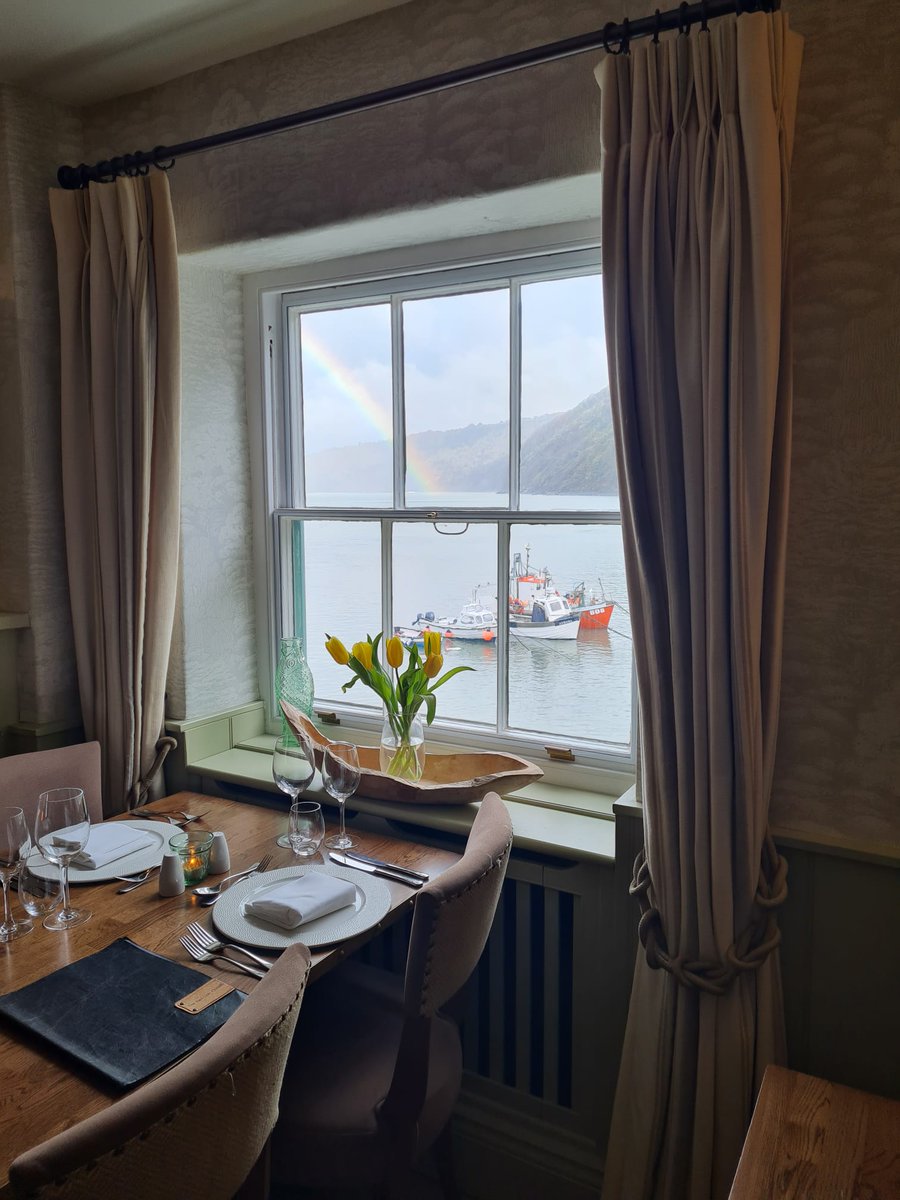 Clovelly North Devon tweet media