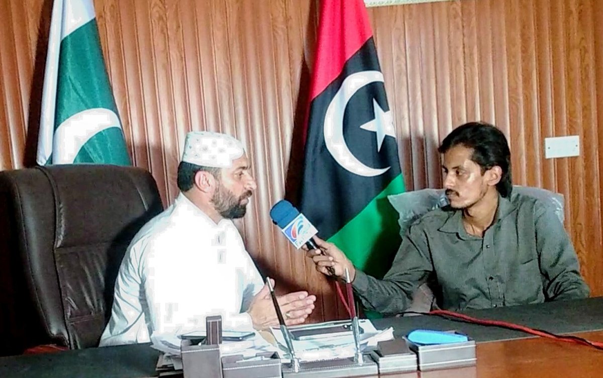 FarzTV's tweet photo. اورنگی میں اسٹریٹ کرائم میں اضافہ اور کئی اموات ہوۓ حکومت کوئی حکمت عملی کیوں نہیں بنارہی؟؟  

پولیس کو اس معاملہ میں سخت ھدایت جاری کیا ہے کوئی لاپرواہی برداشت نہیں کروں گا ۔ وزیر اعلی سندھ کے اسپیشل اسسٹنٹ (ویسٹ) علی احمد جان کا جواب https://t.co/GqjZ0a4mC1 https://t.co/cwjWQK00su