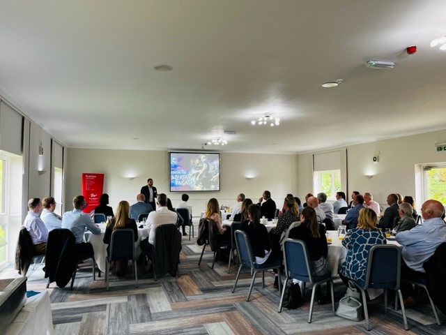 It felt great to have a busy room this morning to hear from <a href="/BedfordBluesRFC/">Bedford Blues</a> and <a href="/Bluesfoundatio1/">Bedford Blues Foundation</a> who are about so much more than just rugby! Huge thanks to Gareth, Tom and Louis for a great presentation. #bedford #community #networking 
@woodfines @Mazars_UK <a href="/Metro_Bank/">Metro Bank</a>