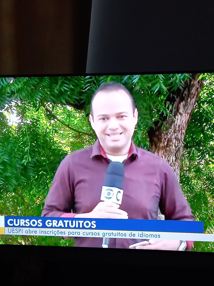 mariozitto1's tweet photo. Reportagem mostra cursos de idiomas pela UESPI #uespi https://t.co/yXDXBJRrvj