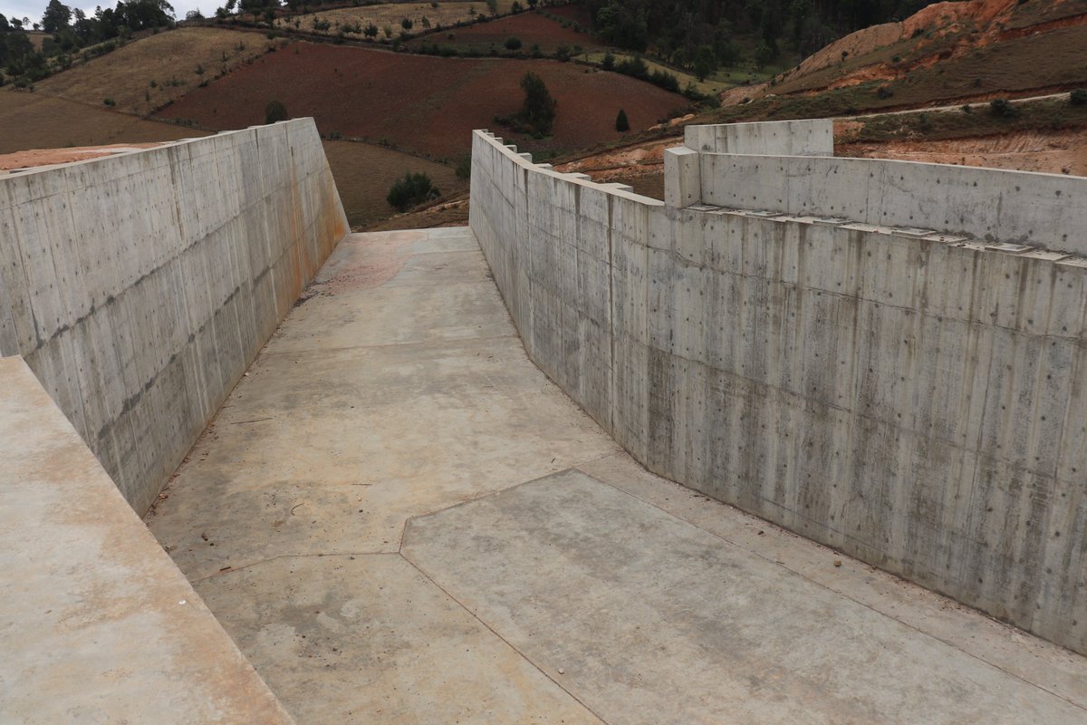 47KNY's tweet photo. Siyoi💧Muruny' 🏗️ Dam💦
🌍 West Pokot County🇰🇪

🖼️©️ National Water Storage Authority🇰🇪

#WednesdayWaters🫧🇰🇪 https://t.co/yuuAMjYzt3