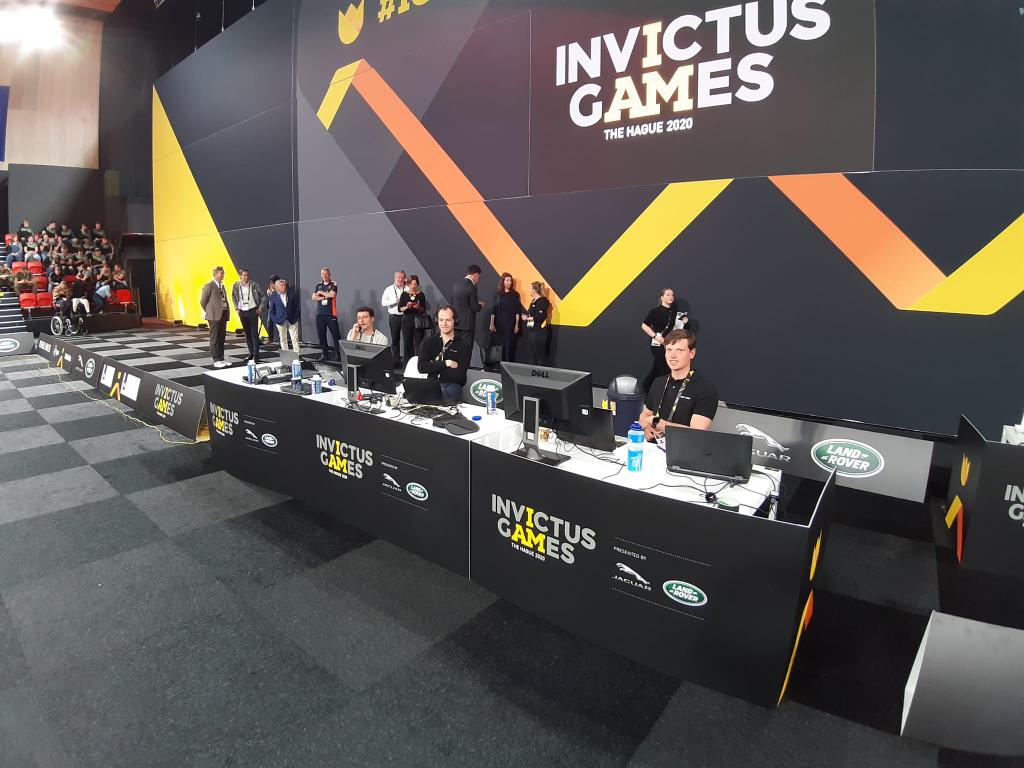 Time-Team tweet media