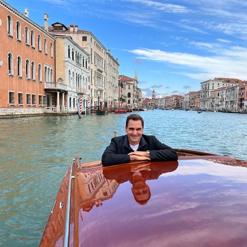 rogerfederer's tweet photo. La Dolce Vita🇮🇹 https://t.co/74F8sKhNbn