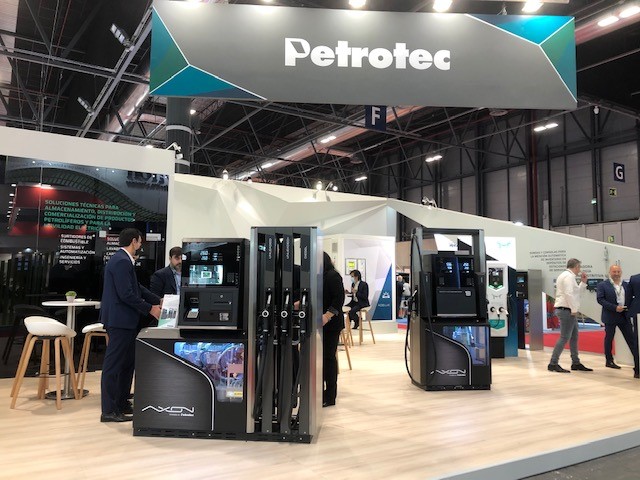 petrotec_group's tweet photo. Our team is ready to welcome you at Motortec Madrid, Feria de la Automoción y la Posventa . Join us at stand Hall 9, Stand 9E08.
#petrotecgroup #petrotec #hellonext #fueldispensing #evchargers #motortec2022 https://t.co/9f77tgi7bt