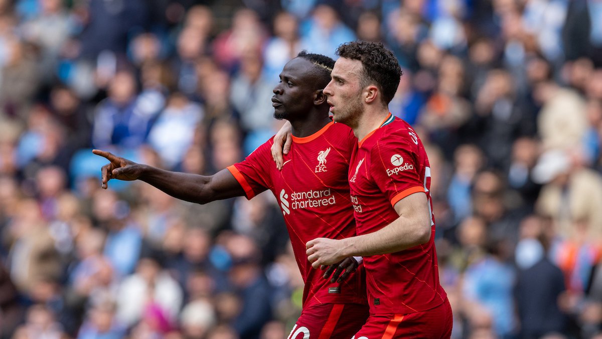 TheAnfieldWrap's tweet photo. Liverpool's forwards: 

Mo Salah // 30 Goals &amp; 12 Assists 
Diogo Jota // 21 Goals &amp; 5 Assists
Sadio Mane // 19 Goals &amp; 3 Assists 
Bobby Firmino // 11 Goals &amp; 4 Assists
Taki Minamino // 9 Goals &amp; 1 Assist
Divock Origi // 5 Goals &amp; 3 Assists
Luis Diaz // 4 Goals &amp; 2 Assists

🤤🤤🤤 https://t.co/D1O9k5iaZl