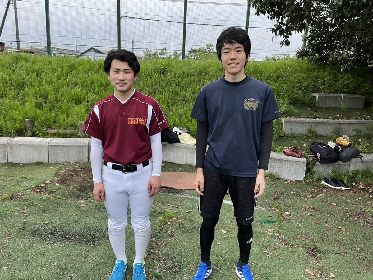 tgudanshisoft's tweet photo. 新1年生2人に入部して頂きました！これから一緒に楽しくソフトボールしていきましょう！

そして男子ソフトボール部、現状部員が足りておりません！是非とも新入生にはグラウンドに足を運んで楽しんでもらいたいなと思います！ https://t.co/62MfTqhaPy