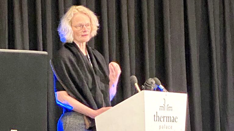 Prof. Dr. Katja Philippart is leading today’s keynote sessions with a presentation about the cumulative effects of climate change and invasive species on the productivity of coastal marine ecosystems. Are you watching? Let us know by using #ICAIS2022!