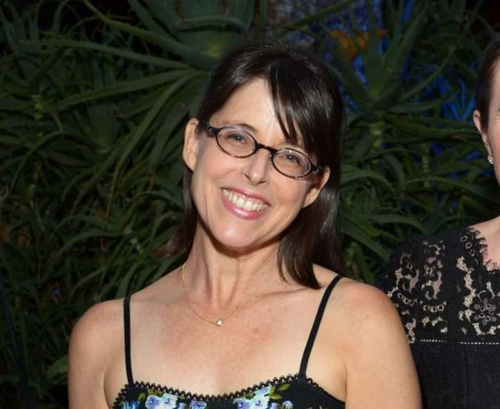 Happy Birthday to actress & voice over actress Lara Jill Miller! 