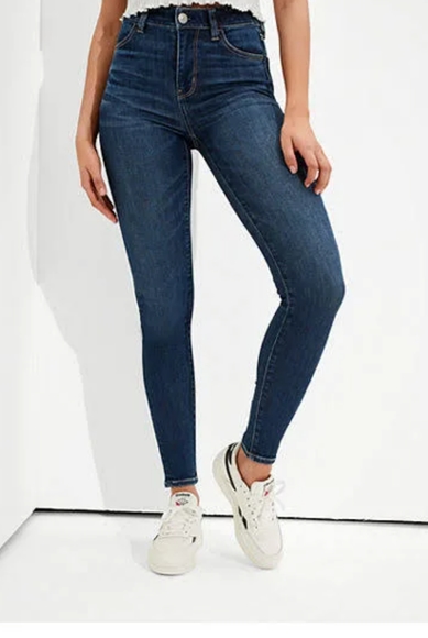 Iamstephcreates's tweet photo. So good I had to share! Check out all the items I'm loving on @Poshmarkapp from @bnlane #poshmark #fashion #style #shopmycloset #americaneagleoutfitters #nike #perlei: https://t.co/ByUwpLEv8x https://t.co/4ZyukDkogN
