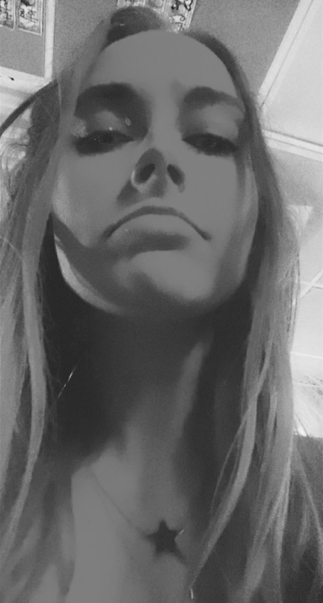 alexisslovejoy's tweet photo. Flo-chella 2022 #florida_OUT https://t.co/nxl0DR6JsH