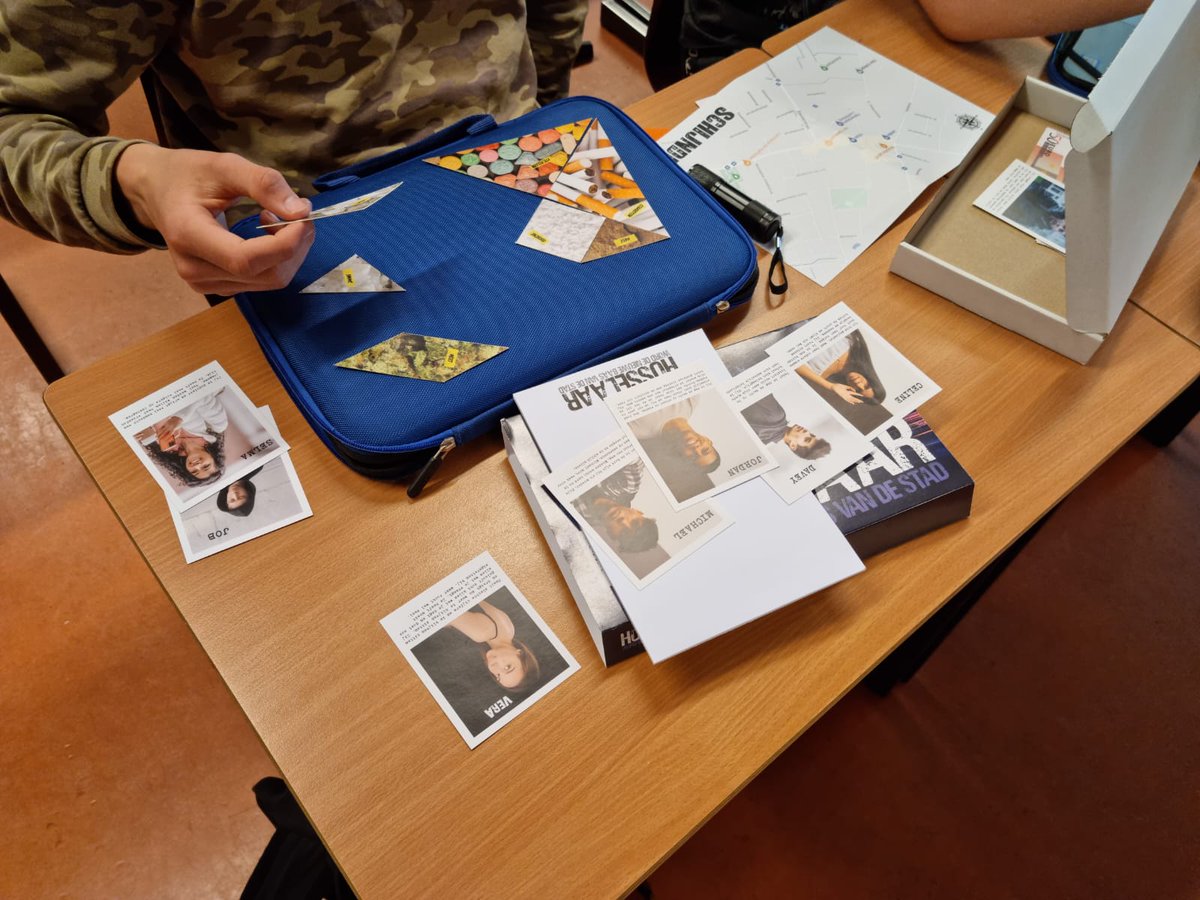 Jongerenwerk Meierijstad verzorgt een dertigtal gastlessen in samenwerking met <a href="/novadickentron/">Novadic-Kentron</a> op het <a href="/eldeschijndel/">Elde Schijndel</a>. 600 leerlingen speelden de game Hosselaar. Het centrale thema is preventie van drugscriminaliteit en middelengebruik. #preventie <a href="/WelzijnMeierij/">Welzijn De Meierij</a> <a href="/GemMeierijstad/">Gemeente Meierijstad</a>