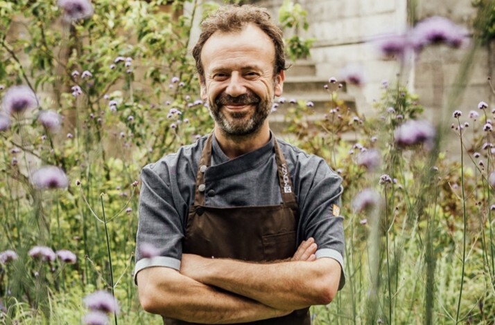 Aprende a elaborar dos platos icónicos con <a href="/nachomanzano/">nacho manzano</a> (Casa Marcial), 2 estrellas Michelin y Premio Nacional de Gastronomía 2022. Disfruta de esta Masterclass digital gracias a la colaboración de <a href="/AmigosRAG/">AmigosRAG</a>. Una experiencia #Priceless exclusiva para titulares de <a href="/MastercardES/">Mastercard España</a>.