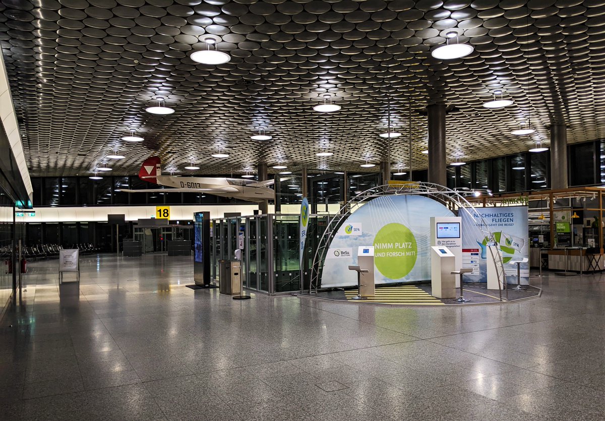 Update! Das in Kooperation enstandende Kommunikationssystem des Exzellenzclusters »SE²A« der <a href="/tuBraunschweig/">TU Braunschweig</a> steht nun am Terminal C des Hannover Flughafens!✨

📰 Hier geht es zum Beitrag auf LinkedIn!
bit.ly/3rDxfwT