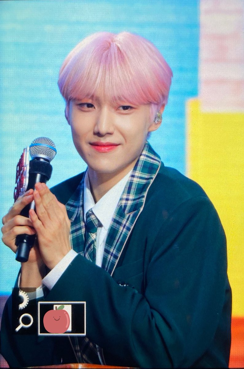 scorpioboy1026's tweet photo. 20220420 #이은상 #LeeEunSang  #YOUNITE 데뷔 추카 https://t.co/7KqpLOiQNU