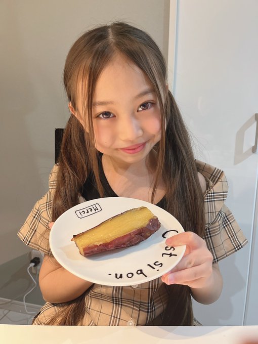 Twitterのコスプレ画像16