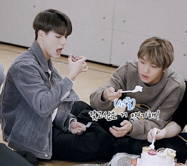 nohyuckthings's tweet image. 🥺