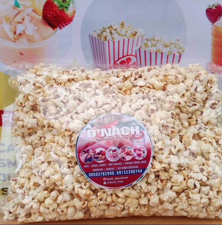 dnachelo1's tweet photo. Hello beautiful people of Abuja💕 I'm many things but not lazy😁😁. Let me be your plug for very Chilled, yoghurt, ginger drink or Zobo😍
 Also I can be your sure plug for yummy, crunchy and delicious Chin-chin, Popcorn🍿Cookies🍪 and lots more.
Please be kind enough to retweet🙏 https://t.co/YeQJSy1HBk