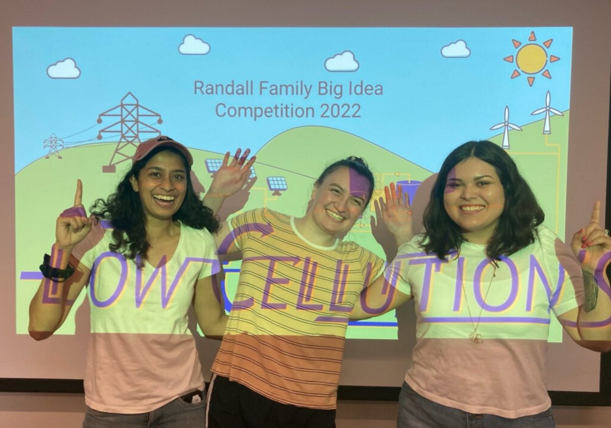 pittbigidea's tweet photo. What inspired 2 @PittEngineering + 1 @CMUEngineering students to become entrepreneurs? What did they learn from participating in Randall this year? 🤔 FlowCellution, the #RFBIC2022 grand prize winning team, answers these questions &amp; more in our blog! https://t.co/eCvsw9a9L5 https://t.co/EoqQlVfyus