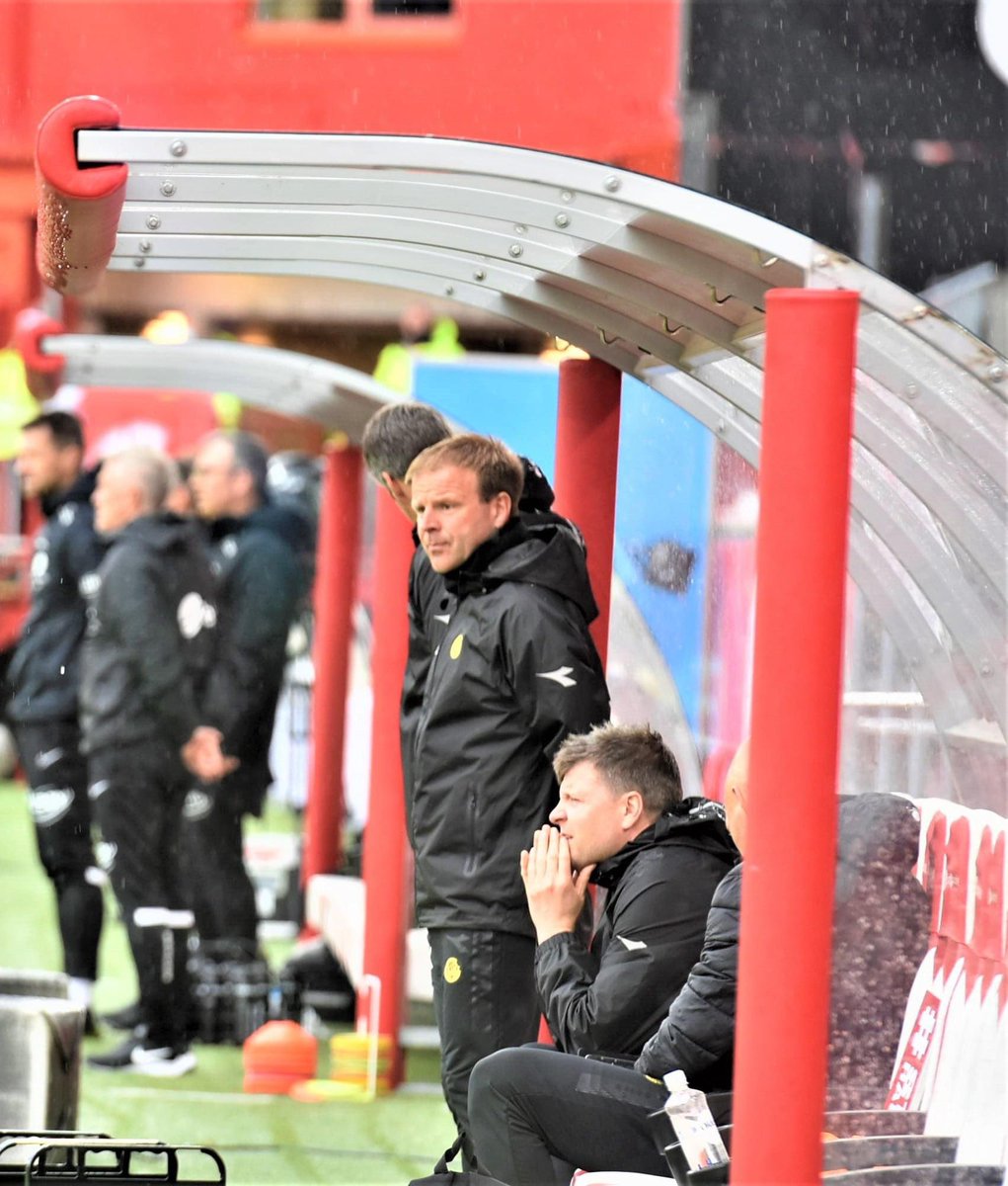 Utligning tweet media