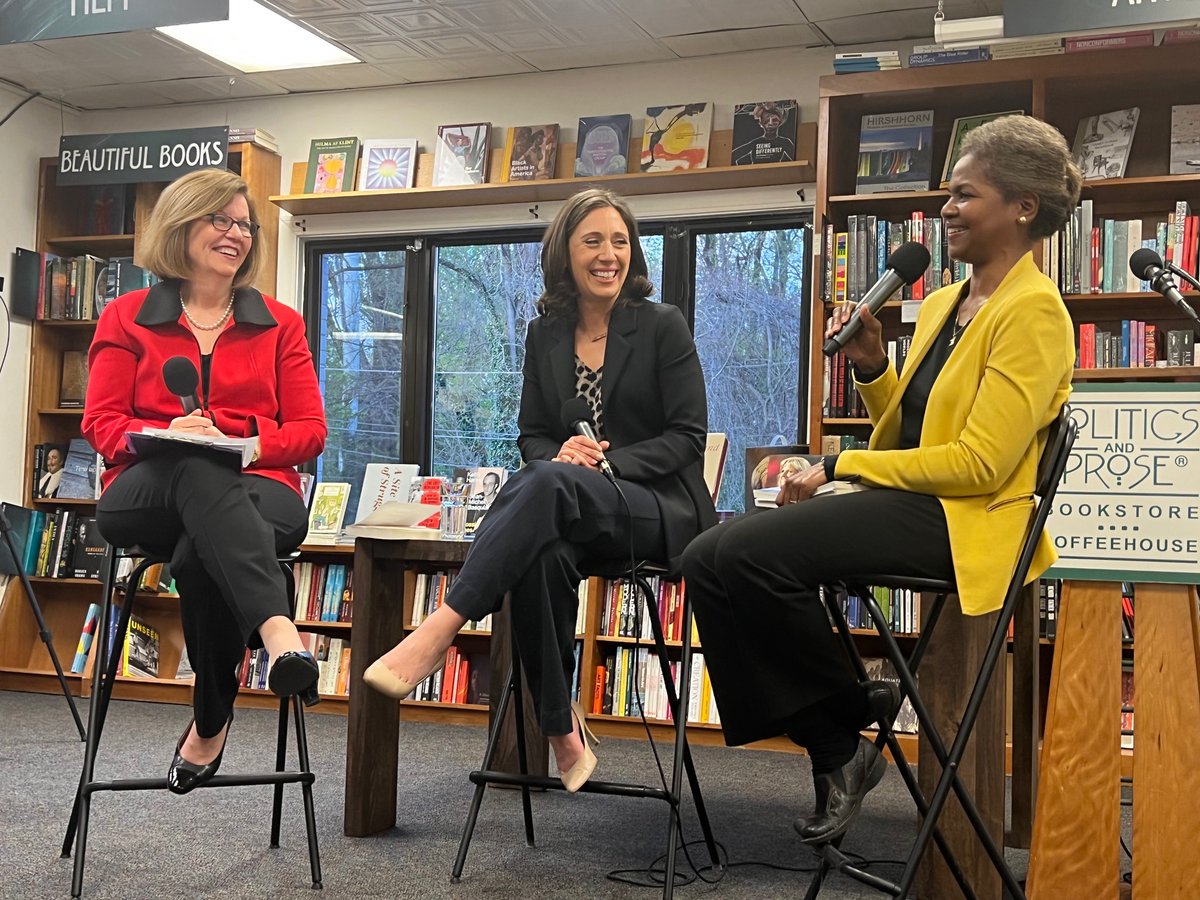 Great event last night with @dsupervilleap & @JuliePace talking with @SusanPage about their new book, the first biography of Jill Biden