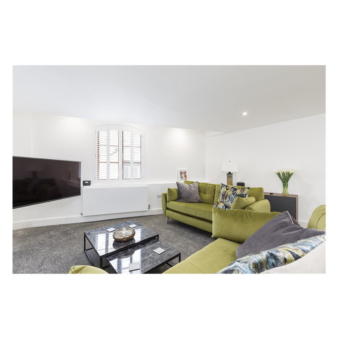 LextonsAgent's tweet photo. Sales - St John’s Road is a real gem and is located in this tucked away street between Brighton &amp; Hove’s famous beach, promenade and Church Road.

Click here for more information: https://t.co/Y7iR0szT04 https://t.co/4W1dRb9zQq