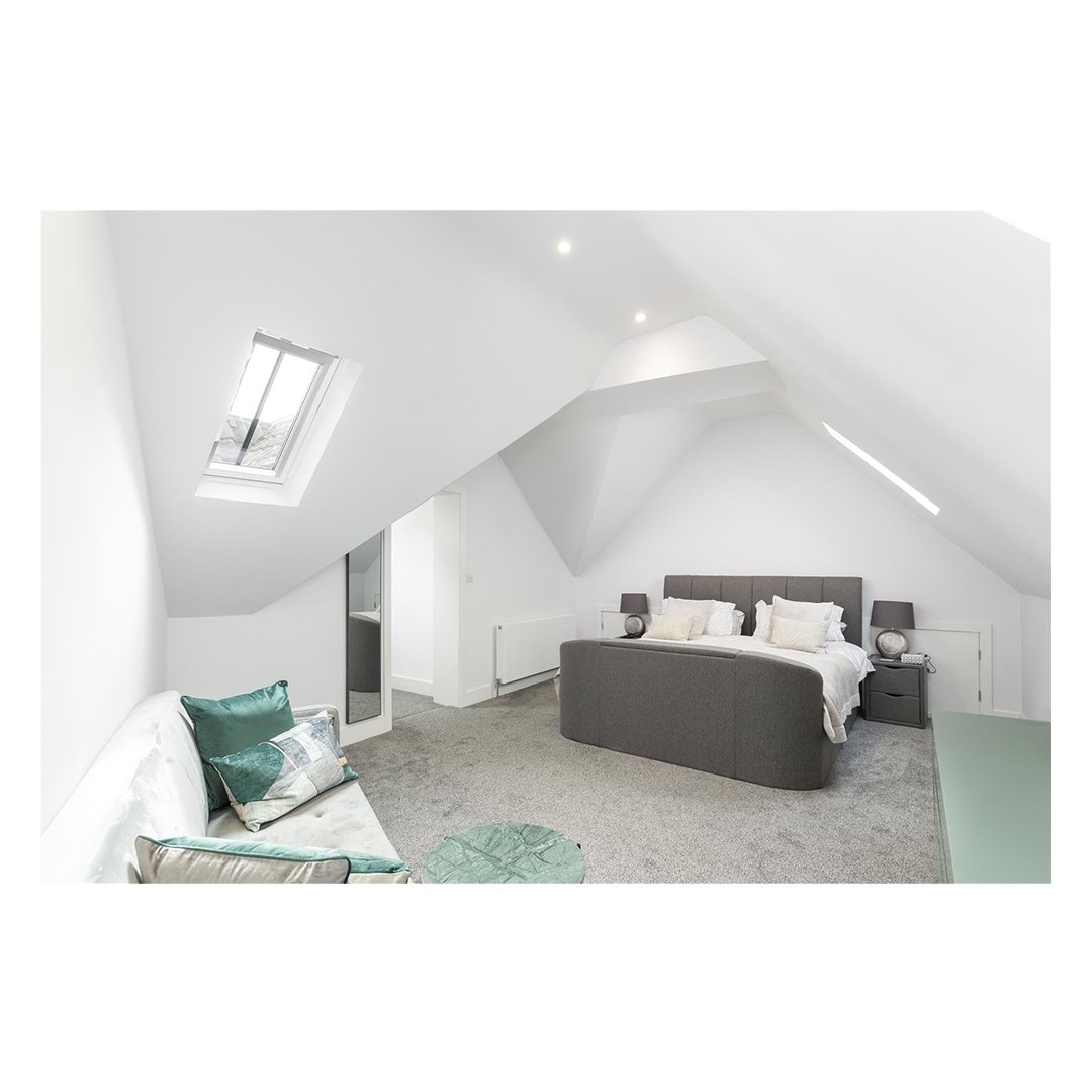 LextonsAgent's tweet photo. Sales - St John’s Road is a real gem and is located in this tucked away street between Brighton &amp; Hove’s famous beach, promenade and Church Road.

Click here for more information: https://t.co/Y7iR0szT04 https://t.co/4W1dRb9zQq